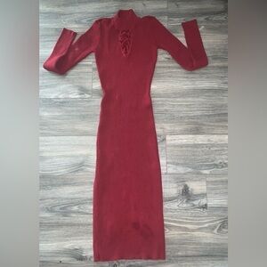 Ribbed long sleeve stretchy merlo red burgundy body con midi dress. Small